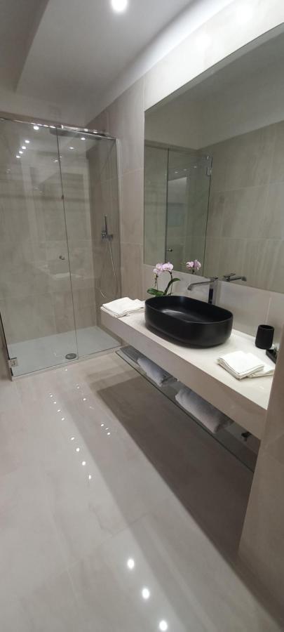 Orchid Luxury Suite Пескара Екстериор снимка